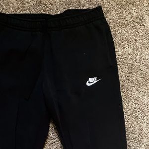 Black nike sweatpants/joggers mens